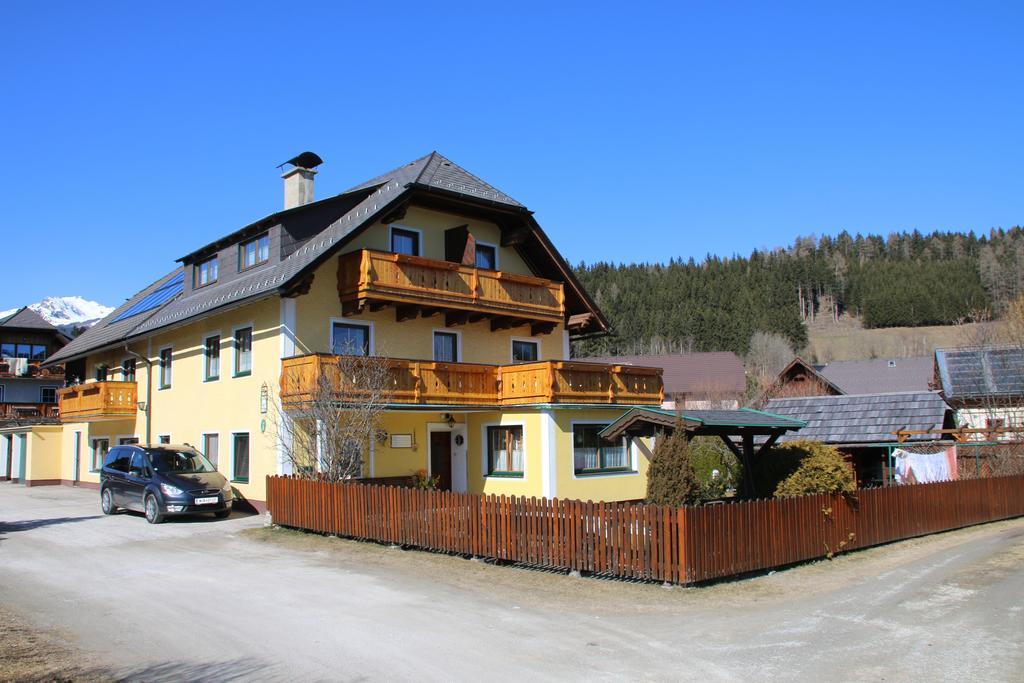 Bed and Breakfast Haus Dorfer à Mariapfarr Extérieur photo